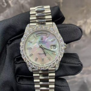Classic Luxury Rolex 228239